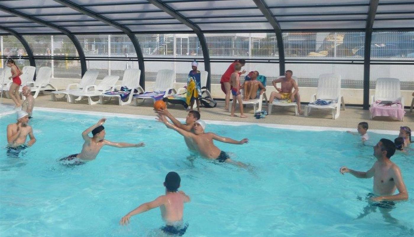 espace aquatique avec piscine couverte et chauffée  - Camping Europa - Saint Gilles Croix de Vie